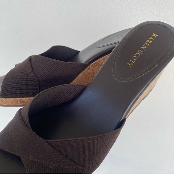 Karen Scott 8.5 Brown Wedges - Picture 7 of 10